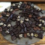 chasse aux oeufs à la chocolaterie de Puyricard